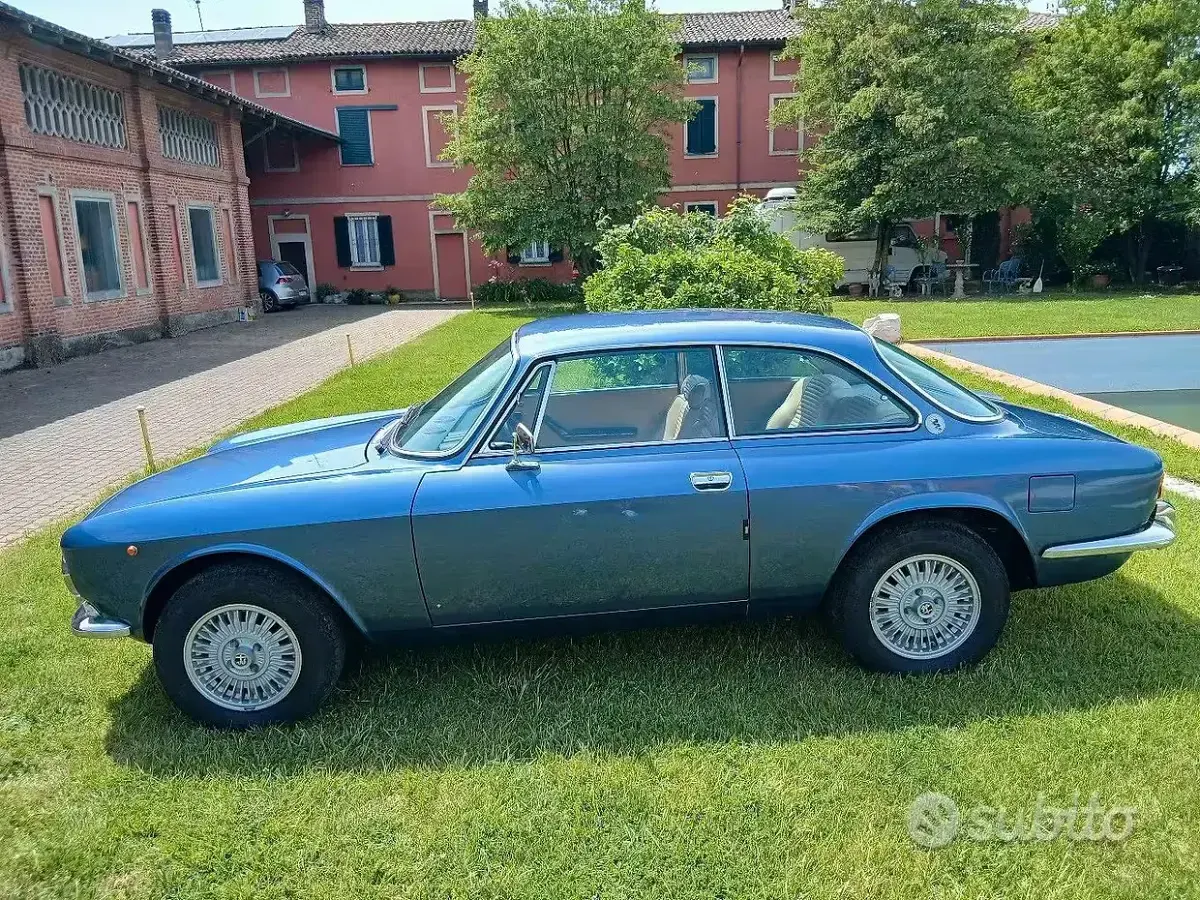 Usata Alfa Romeo 2000 150 CV (110 kW) 1970 Coupé