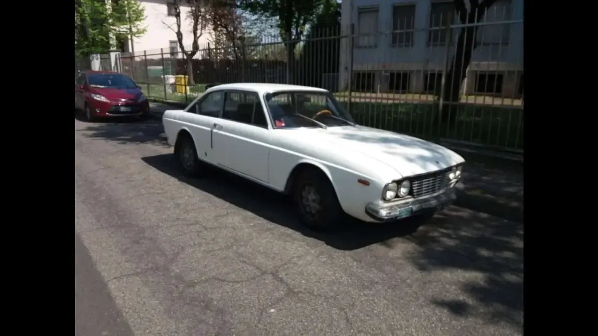 Usata Lancia 2000 116 CV (85 kW) 1971 Bianco Coupé