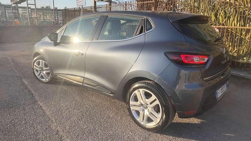 Usata Renault Clio IV Zen 90 CV (66 kW) 2018 Berlina