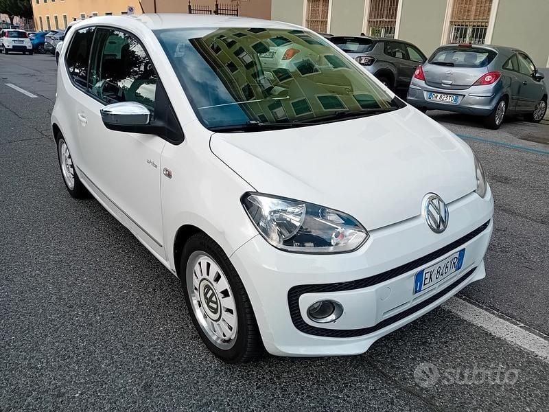Usata VW up! 75 CV (55 kW) 2012 Bianco Utilitaria