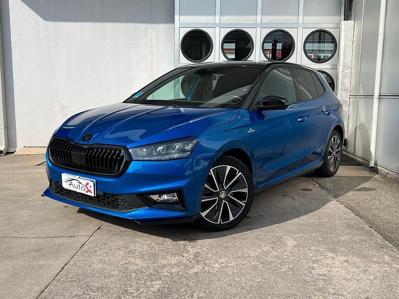 Usata Skoda 110 R Monte Carlo 110 CV (80 kW) 2023 Blu Berlina