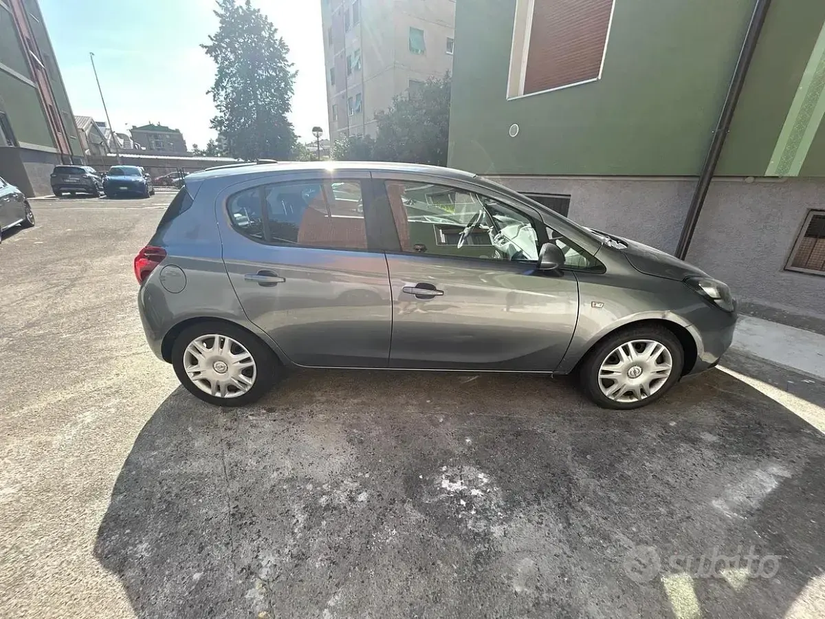 Usata Opel Corsa 69 CV (50 kW) 2017 Grigio Utilitaria