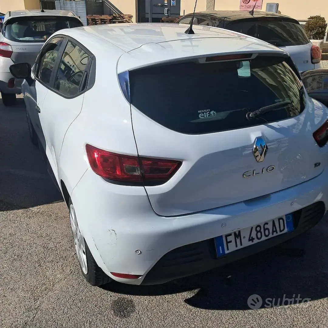 Usata Renault Clio IV 90 CV (66 kW) 2017 Bianco Furgone
