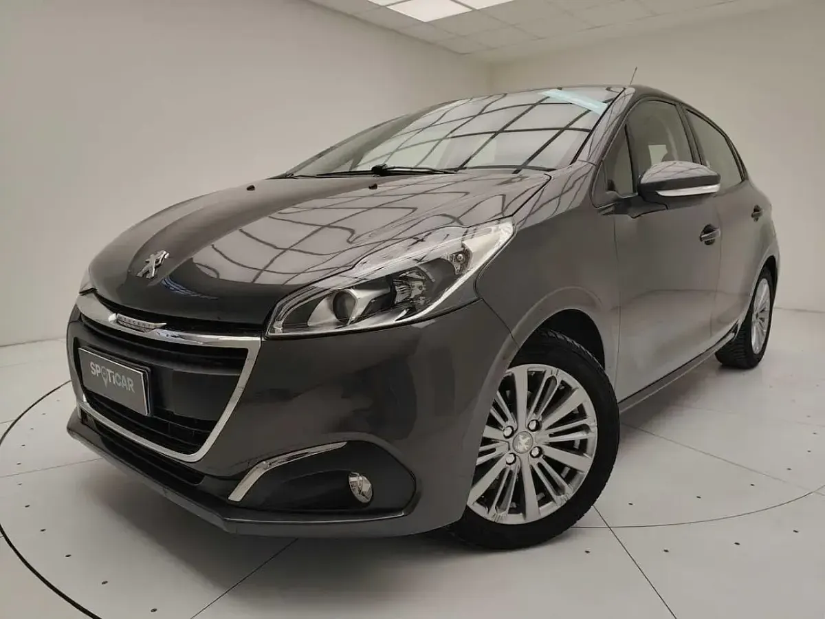 Usata Peugeot 208 Allure 110 CV (80 kW) 2018 Utilitaria
