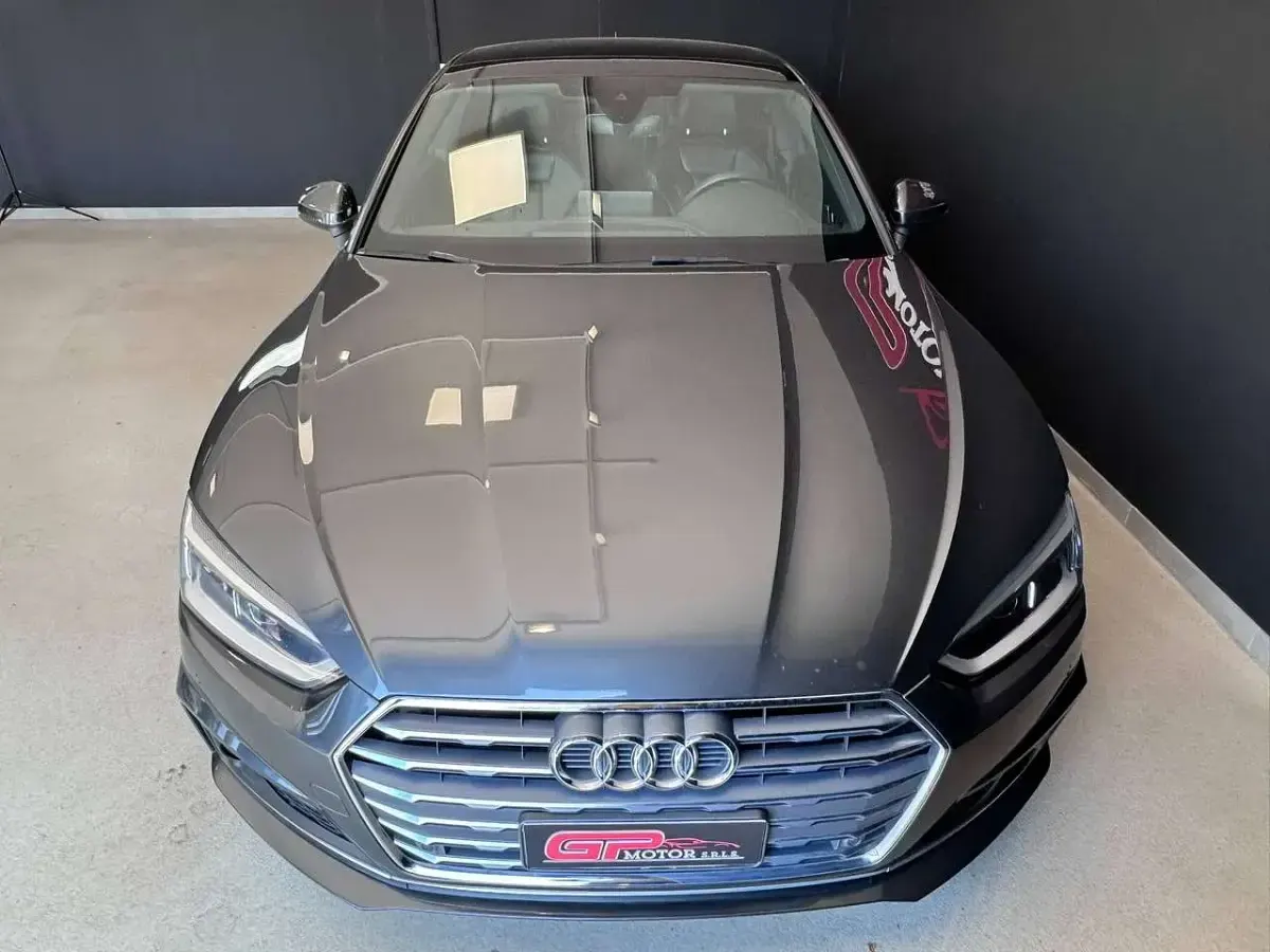 Usata Audi A5 Business 190 CV (139 kW) 2019 Grigio Coupé