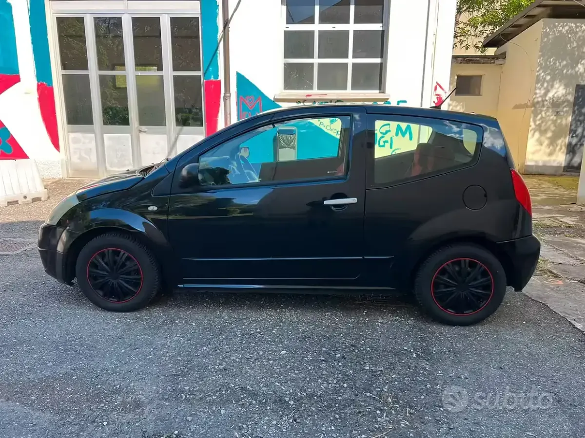 Usata Citroën C2 60 CV (44 kW) 2007 Nero Utilitaria