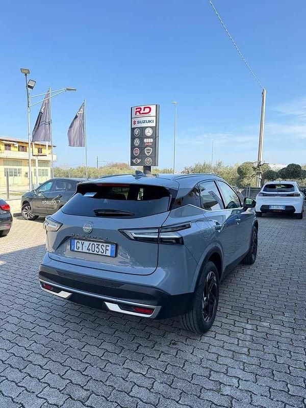 Usata Nissan Qashqai N-Connecta 140 CV (102 kW) 2025 Grigio SUV