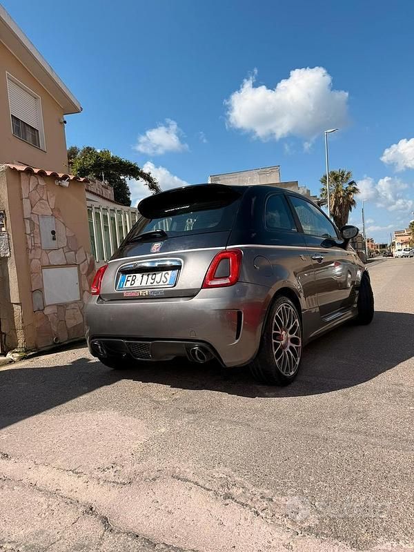 Usata Abarth 500 Custom 135 CV (99 kW) 2015 Utilitaria