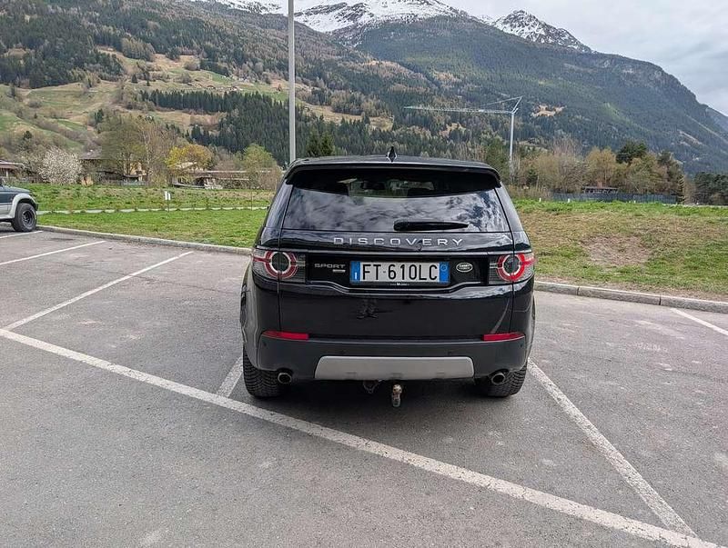Usata Land Rover Discovery Sport HSE Luxury 179 CV (131 kW) 2018 Nero SUV