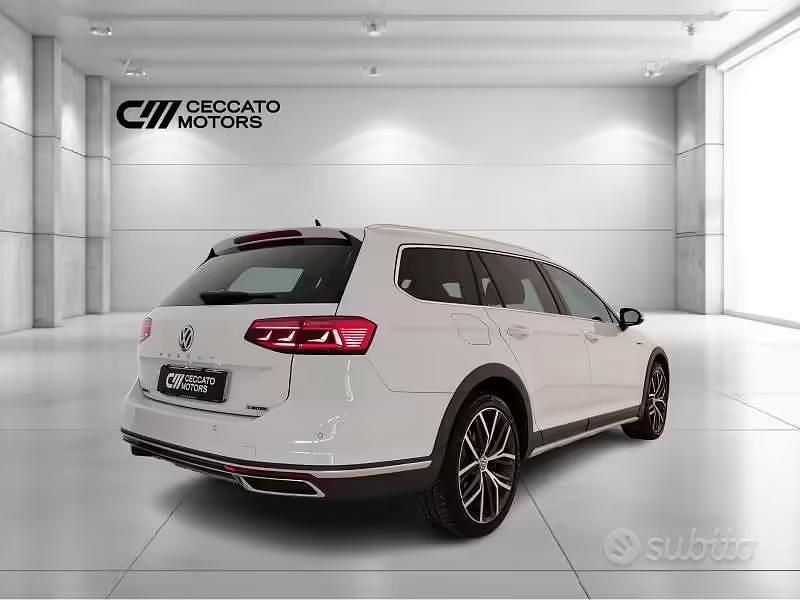 Usata VW Passat Alltrack 190 CV (139 kW) 2020 Bianco Station wagon