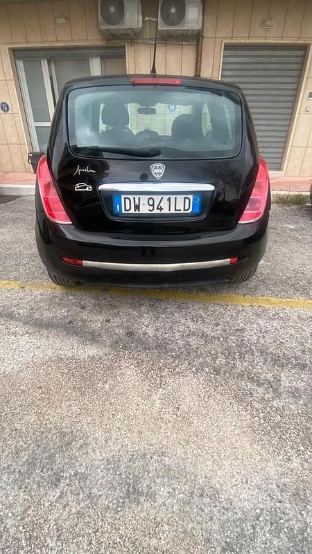 Usata Lancia Ypsilon 77 CV (56 kW) 2009 Utilitaria