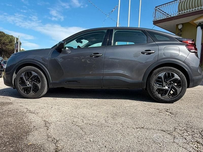 Usata Citroën C4 Feel 130 CV (95 kW) 2022 Grigio Berlina