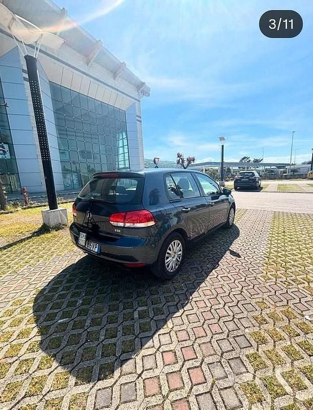 Usado VW Golf VI 110 CV (80 kW) 2010 Azul Utilitario
