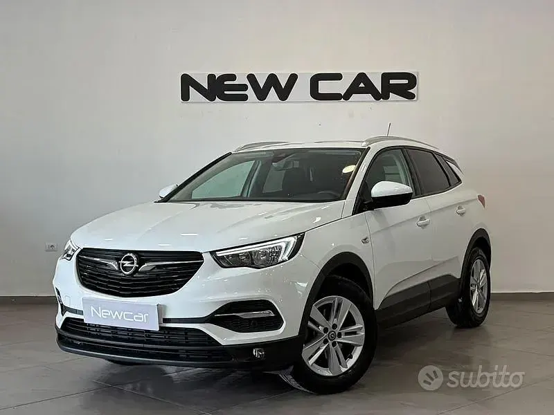 Usata Opel Grandland X Edition 120 CV (88 kW) 2018 Bianco SUV