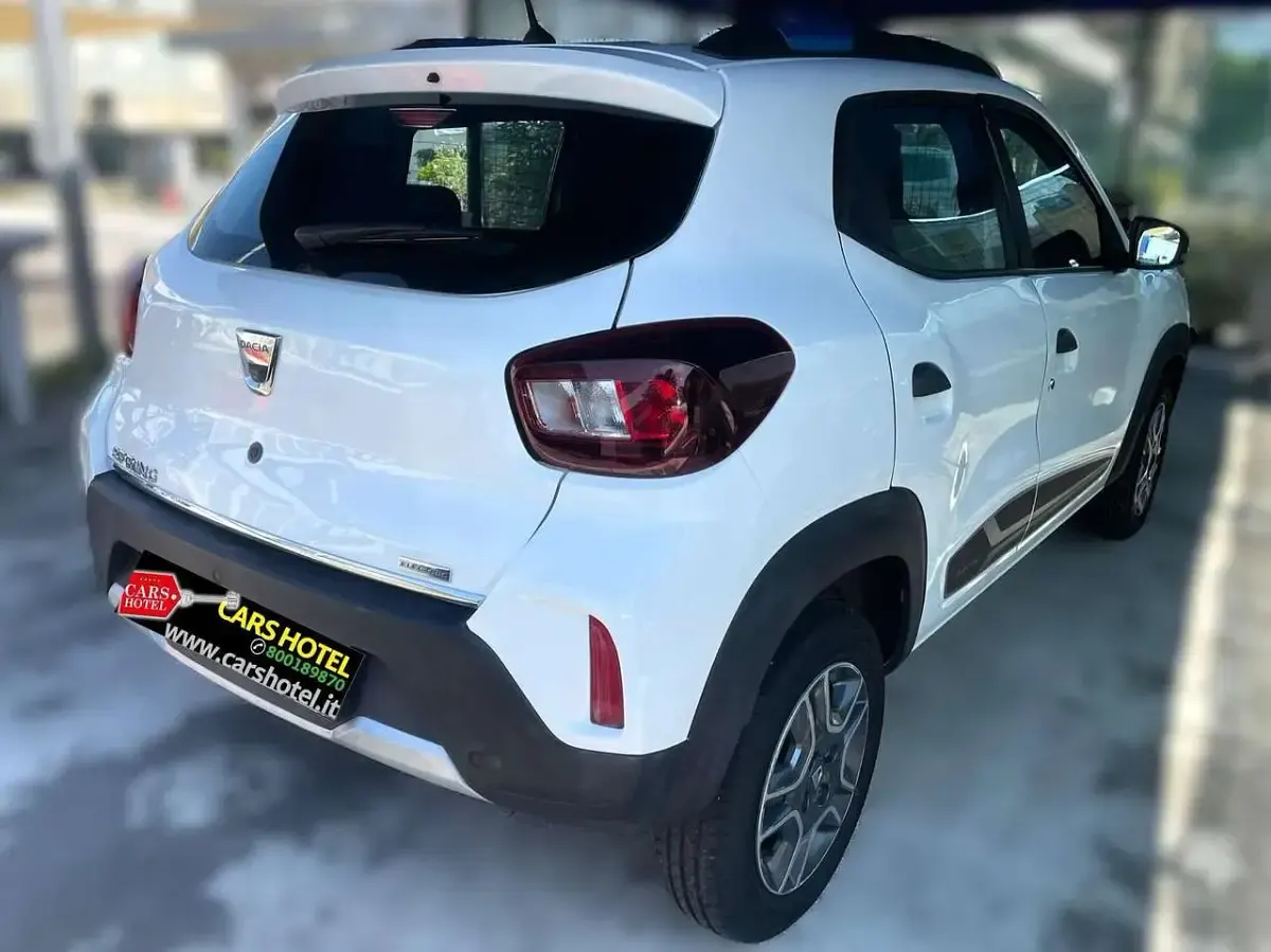 Usata Dacia Spring Comfort 33 kW (45 CV) 2021 Bianco Utilitaria