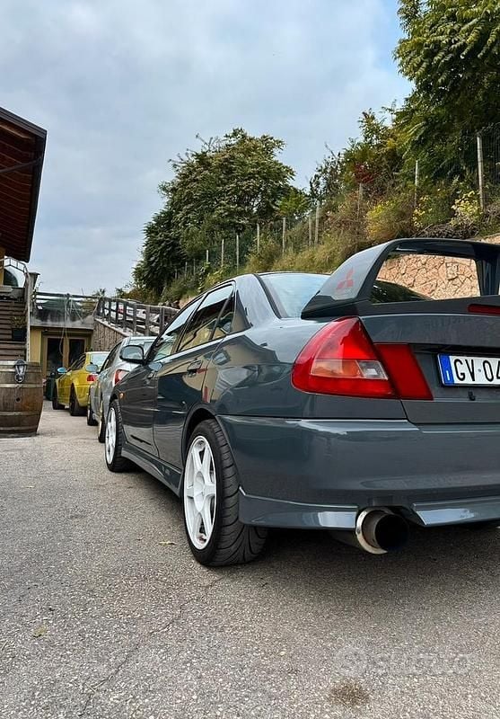 Usata Mitsubishi Lancer Evolution 279 CV (205 kW) 1997 Grigio Berlina