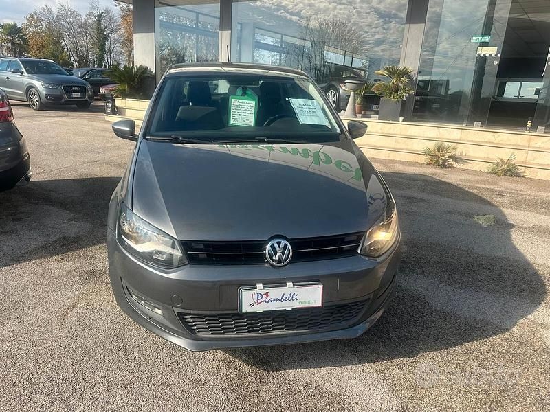 Usata VW Polo Highline 86 CV (63 kW) 2011 Grigio Berlina