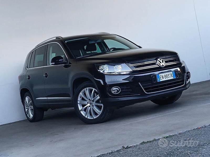Usata VW Tiguan 140 CV (102 kW) 2012 Nero SUV