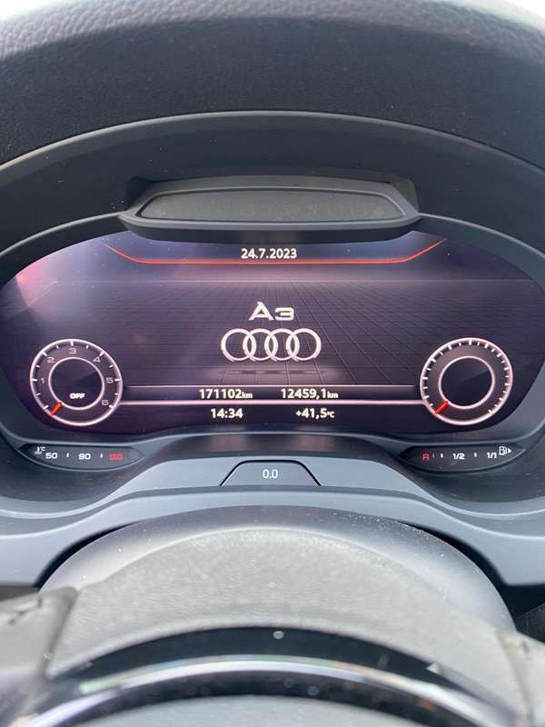 Usata 2017 Audi A3 Sportback Due volumi | 18.500 € (Molto cara) - Immagine 1/4