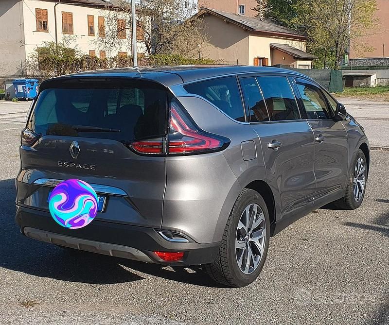 Usata Renault Espace Intens 160 CV (117 kW) 2016 Grigio Monovolume