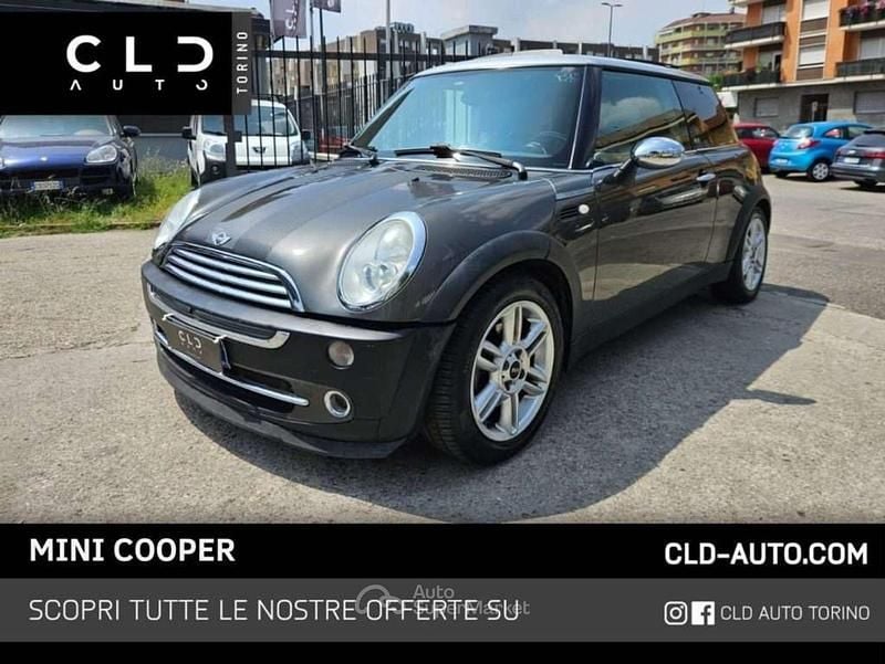 Usata Mini Cooper 116 CV (85 kW) 2006 Grigio Utilitaria