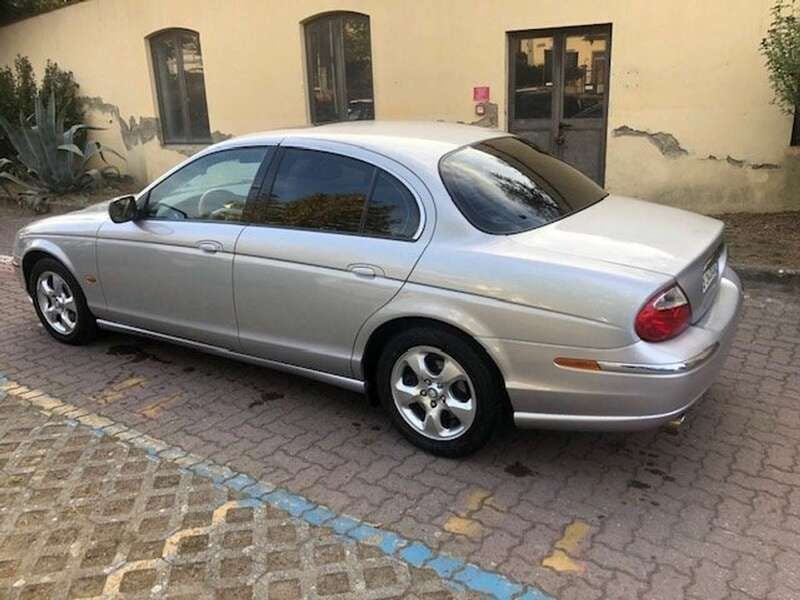 Usata Jaguar S-Type S 238 CV (175 kW) 2001 Argento Berlina
