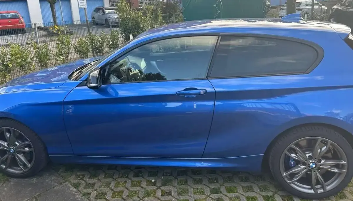 Usata BMW M135 320 CV (235 kW) 2014 Blu/azzurro Utilitaria
