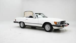 Begagnad Mercedes SL380 204 HK (150 kW) 1982 Altri Cab