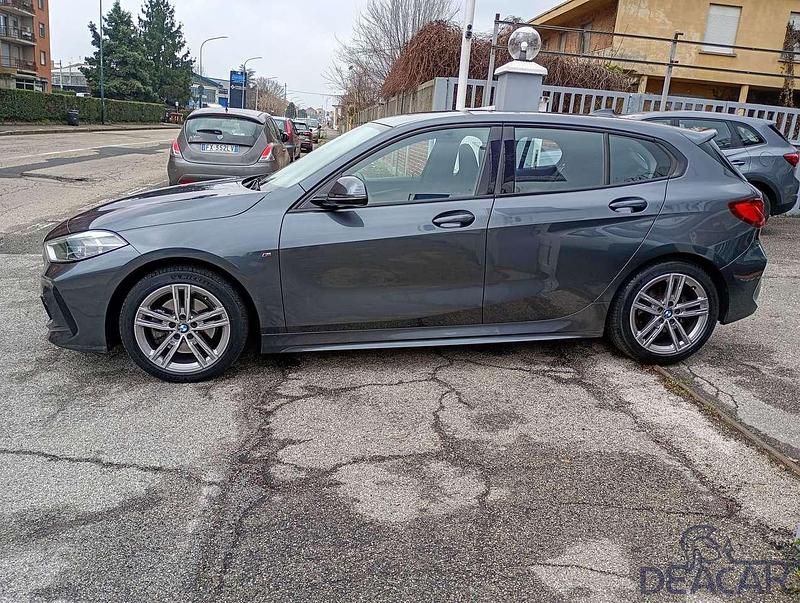 Usata BMW 118 M Sport 150 CV (110 kW) 2021 Grigio Utilitaria