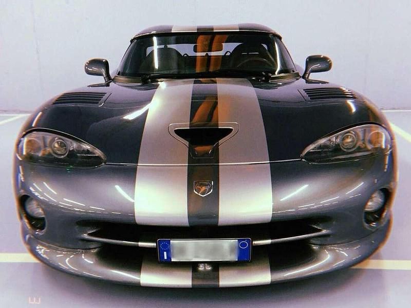 Usata Dodge Viper 455 CV (334 kW) 2000 Grigio Cabrio