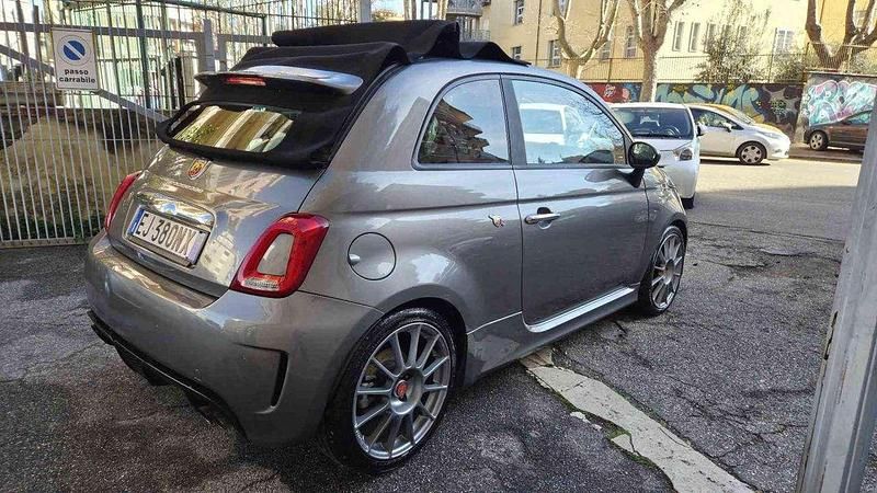 Usata Abarth 595 Esseesse 160 CV (117 kW) 2011 Grigio Cabrio