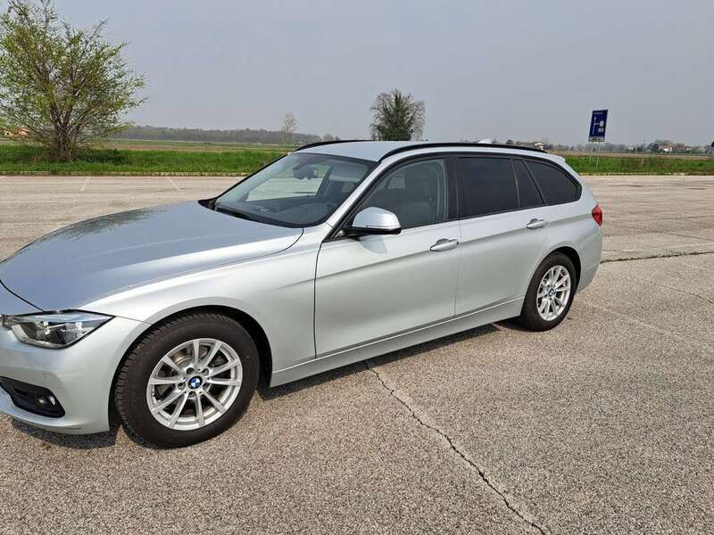 Usato 2019 BMW 318 2.0 Diesel 150 CV (17.500 €)
