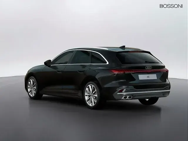 Usata Audi A5 Advanced 204 CV (150 kW) 2025 Nero mythos metallizzato Station wagon