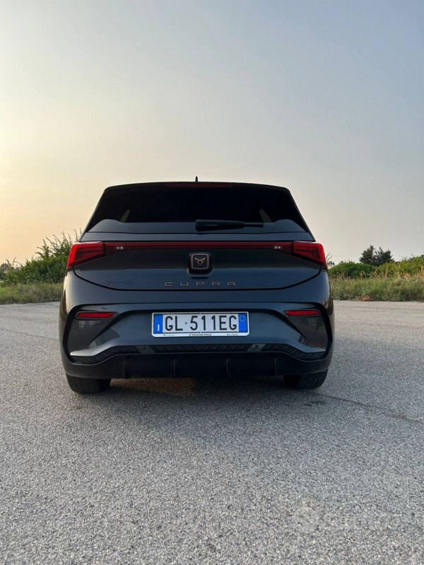 Usata Cupra Born 150 kW (204 CV) 2022 Nero Utilitaria