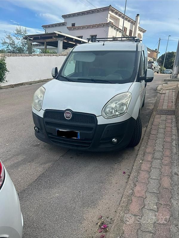 Bianco Usata 2015 Fiat Doblò Monovolume | 5500 € (Ottimo prezzo) - Immagine 1/4