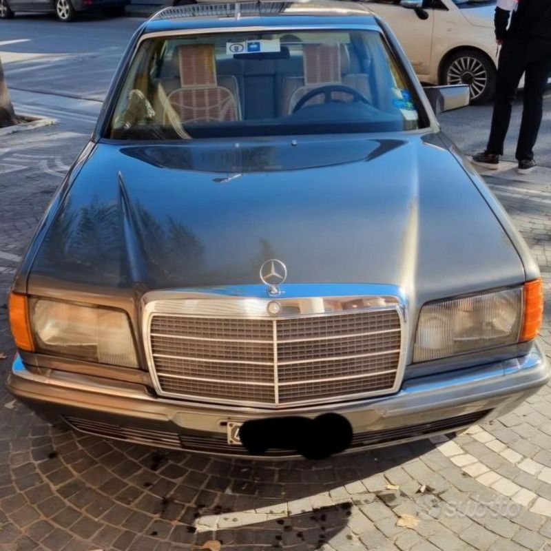Marrone Usata 1982 Mercedes 280 SE Tre volumi | 7000 € - Immagine 1/4