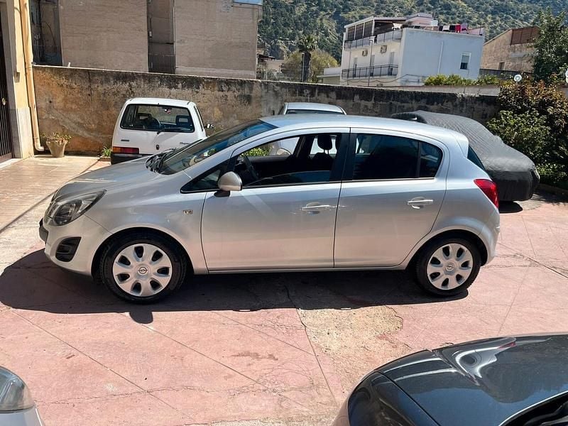 Usata Opel Corsa 95 CV (69 kW) 2015 Argento Utilitaria