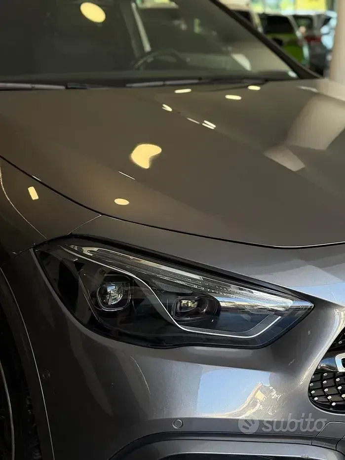 Usata Mercedes GLA200 AMG Line Premium 150 CV (110 kW) 2024 Grigio SUV
