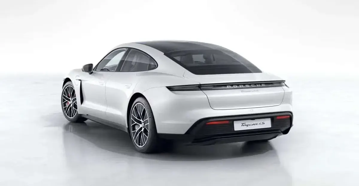 Usata Porsche Taycan 4S Performance Package 419 kW (571 CV) 2023 Bianco Berlina