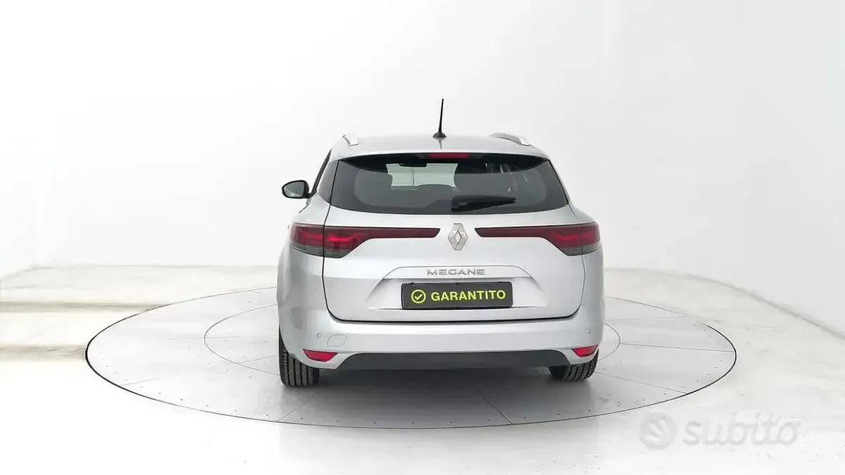 Usata Renault Mégane GrandTour Business 116 CV (85 kW) 2021 Grigio Station wagon