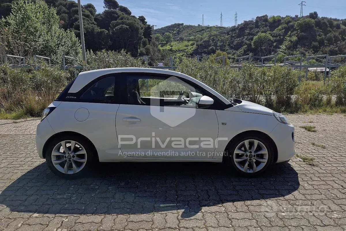 Usata Opel Adam 70 CV (51 kW) 2013 Bianco Utilitaria