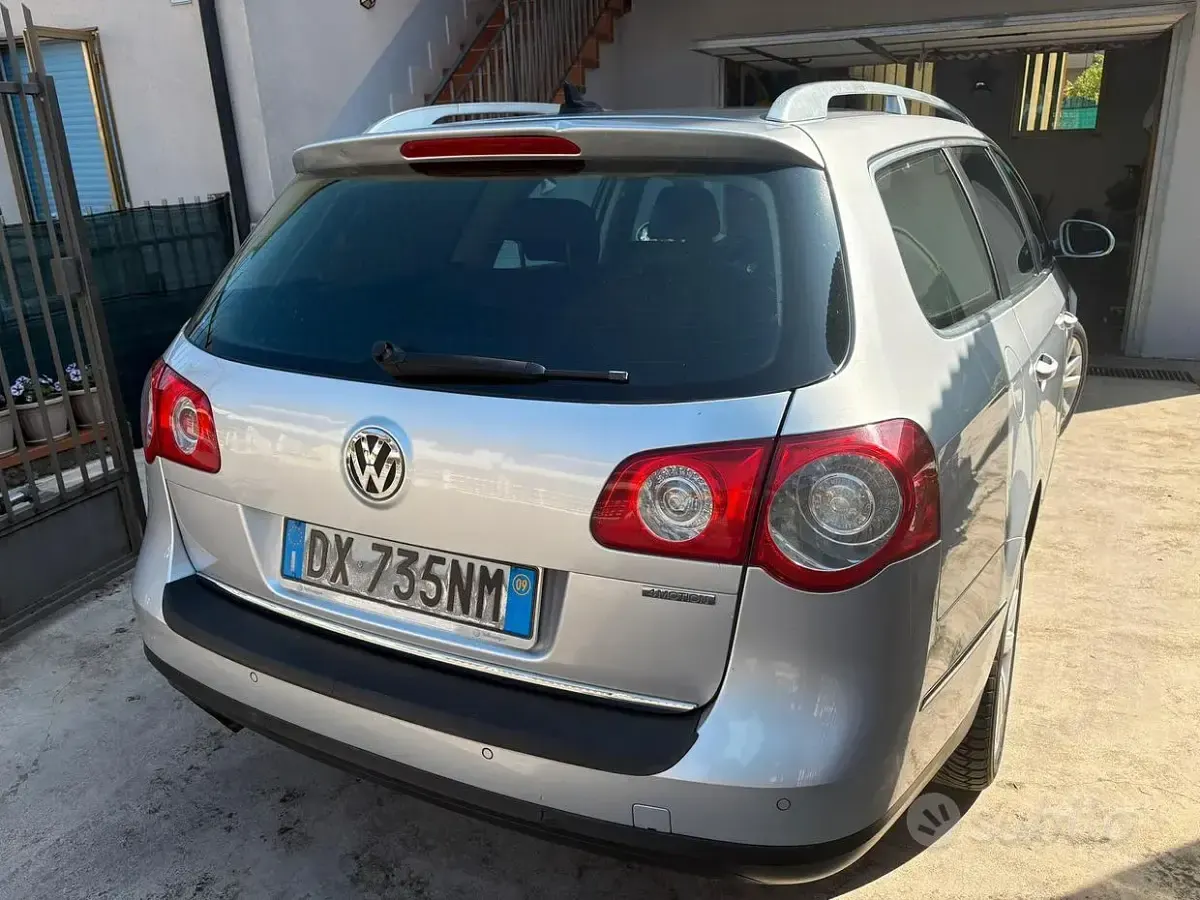 Begagnad VW Passat 140 HK (102 kW) 2009 Grå Kombi