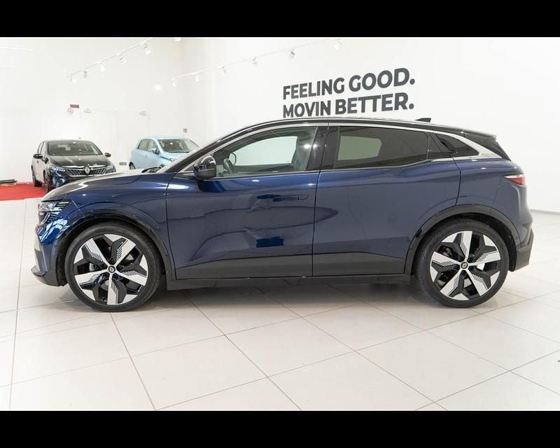 Usata Renault Mégane 55 kW (75 CV) 2023 Bic. blu marine / tetto nero SUV