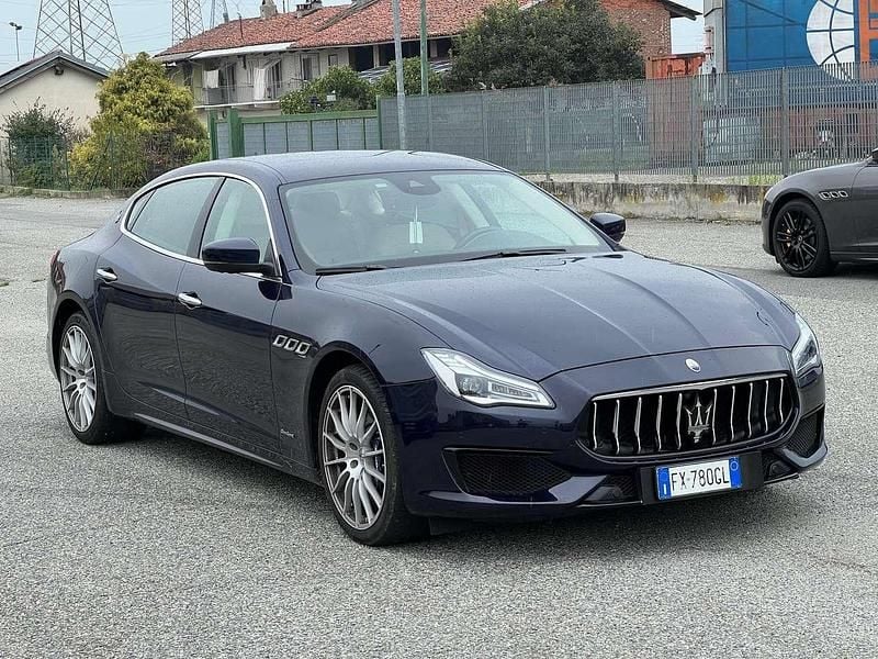 Usata Maserati Quattroporte 275 CV (202 kW) 2019 Blu/azzurro Berlina