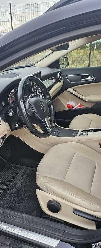 Usata Mercedes GLA200 136 CV (100 kW) 2015 SUV