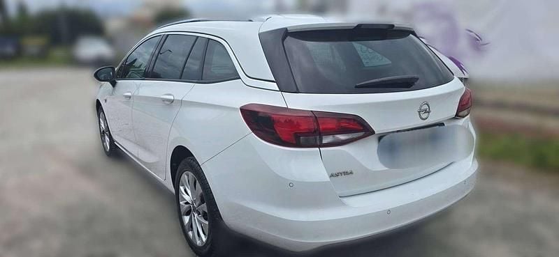 Usata Opel Astra Innovation 110 CV (80 kW) 2019 Bianco Station wagon