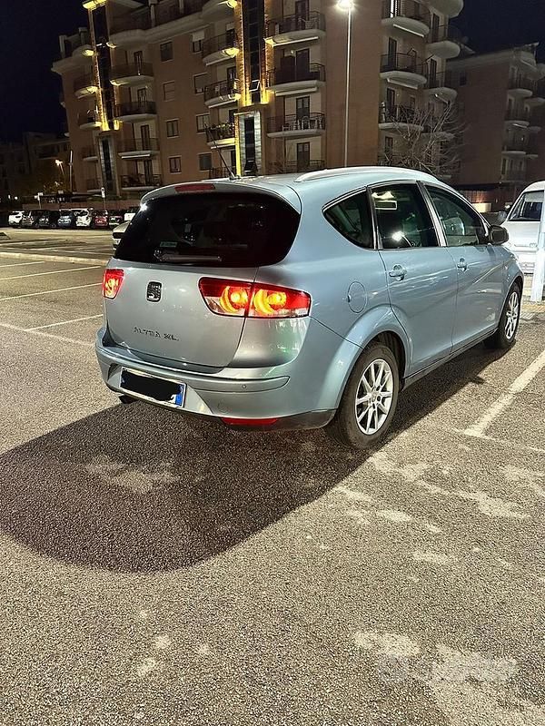 Usata Seat Altea XL 105 CV (77 kW) 2009 Monovolume