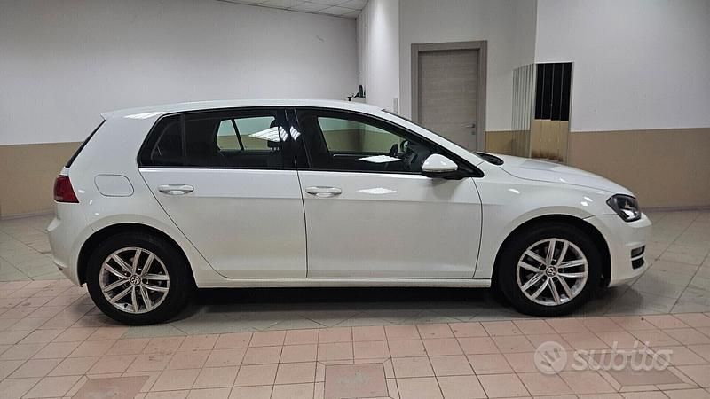 Usata VW Golf VII Comfortline 110 CV (80 kW) 2016 Bianco Berlina
