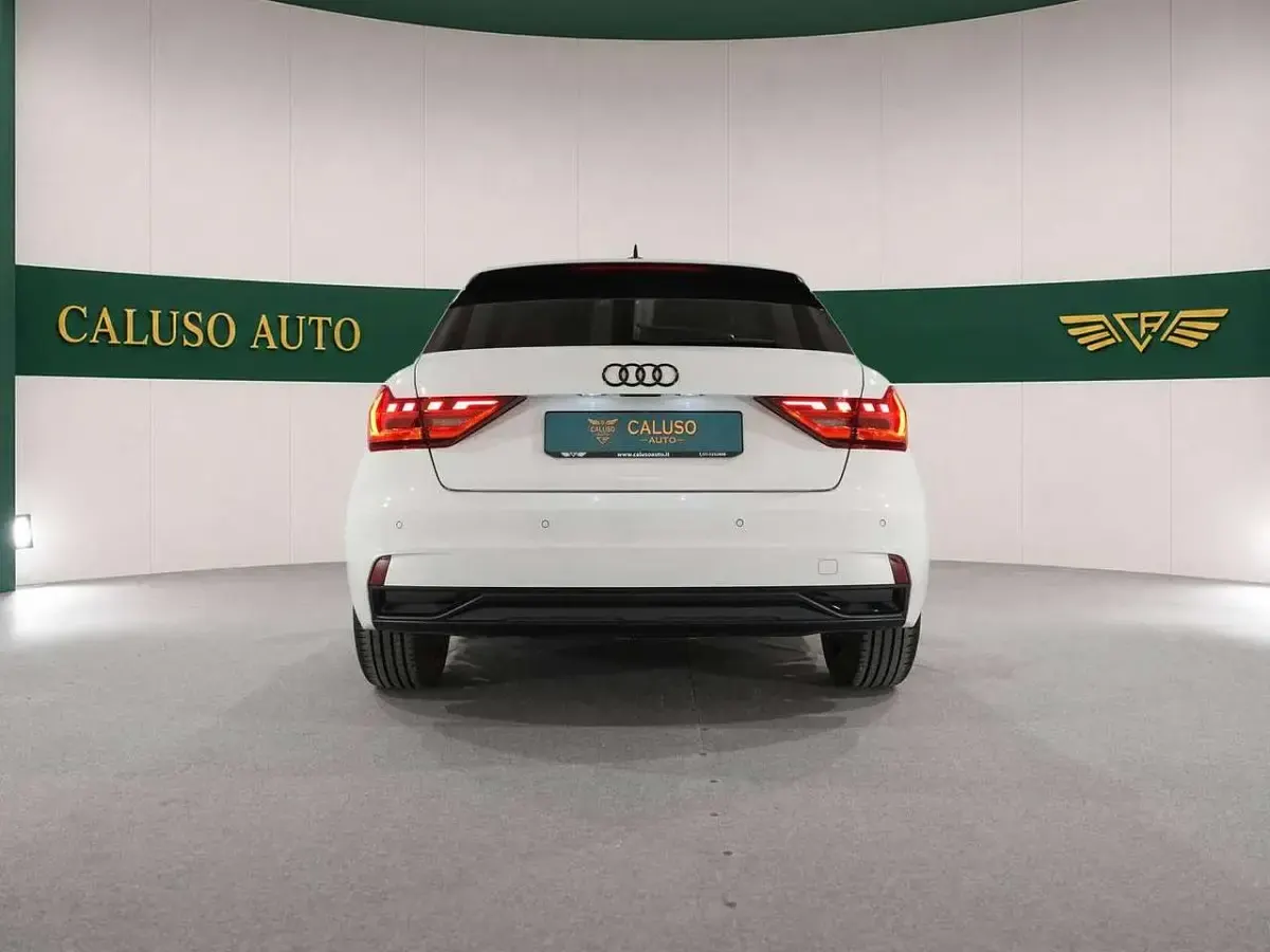 Usata Audi A1 Sportback Ambiente 110 CV (80 kW) 2024 Bianco Utilitaria