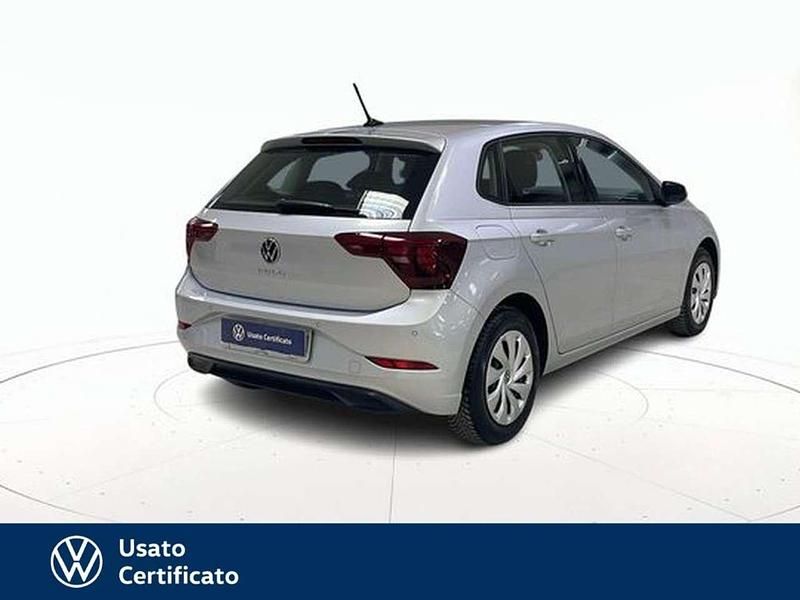 Usata VW Polo Life 95 CV (69 kW) 2023 Grigio Utilitaria